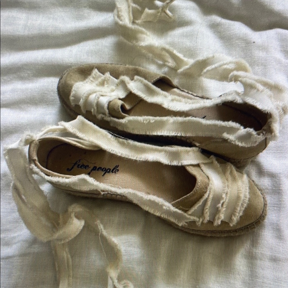 Free People Cream Sandals